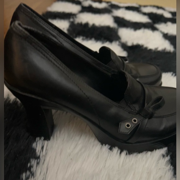 Xhilaration Vintage Heels Size 8 1/2 - Picture 2 of 5